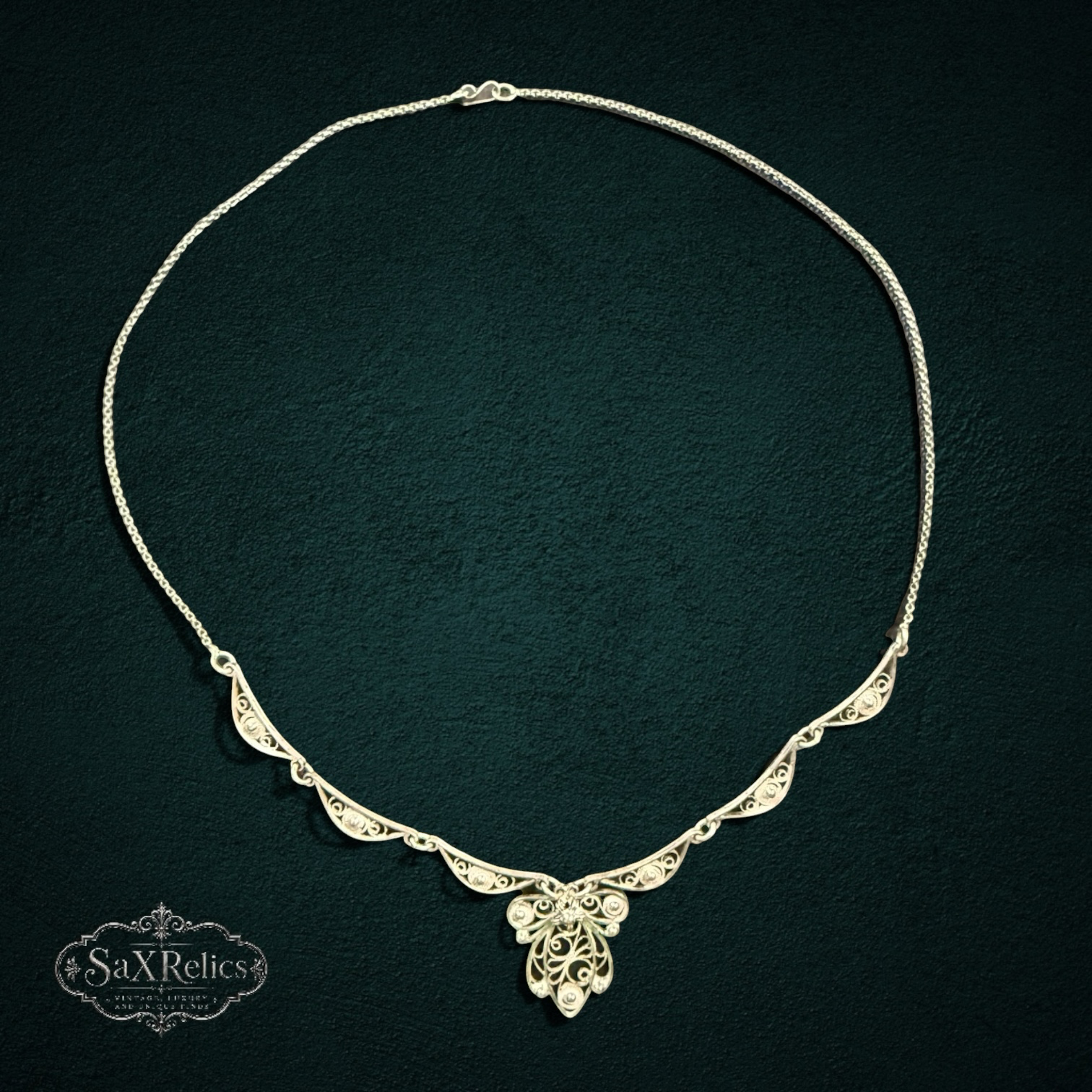 Encaje — Sterling Silver Filigree Statement Necklace (925)