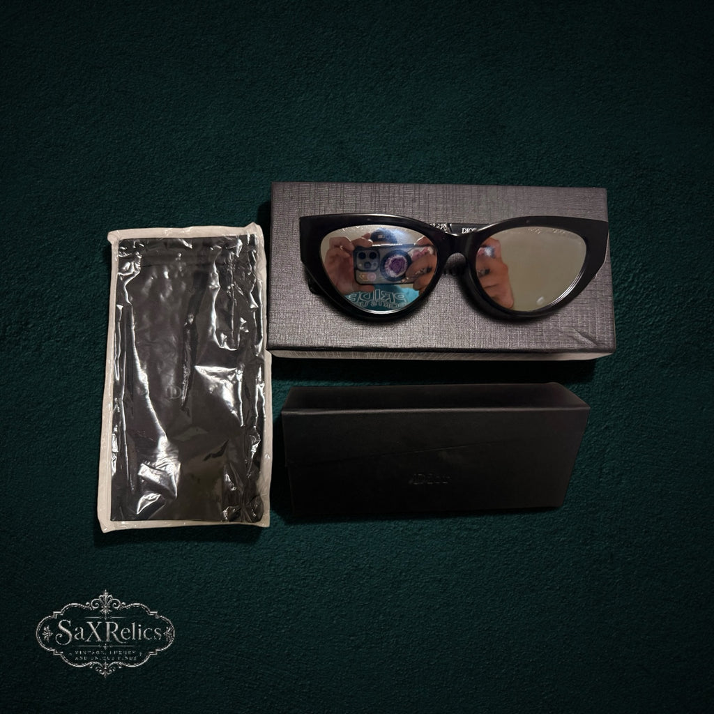 My Store Christian Dior Resille B1F black cat-eye sunglasses with branded case and protective pouch
