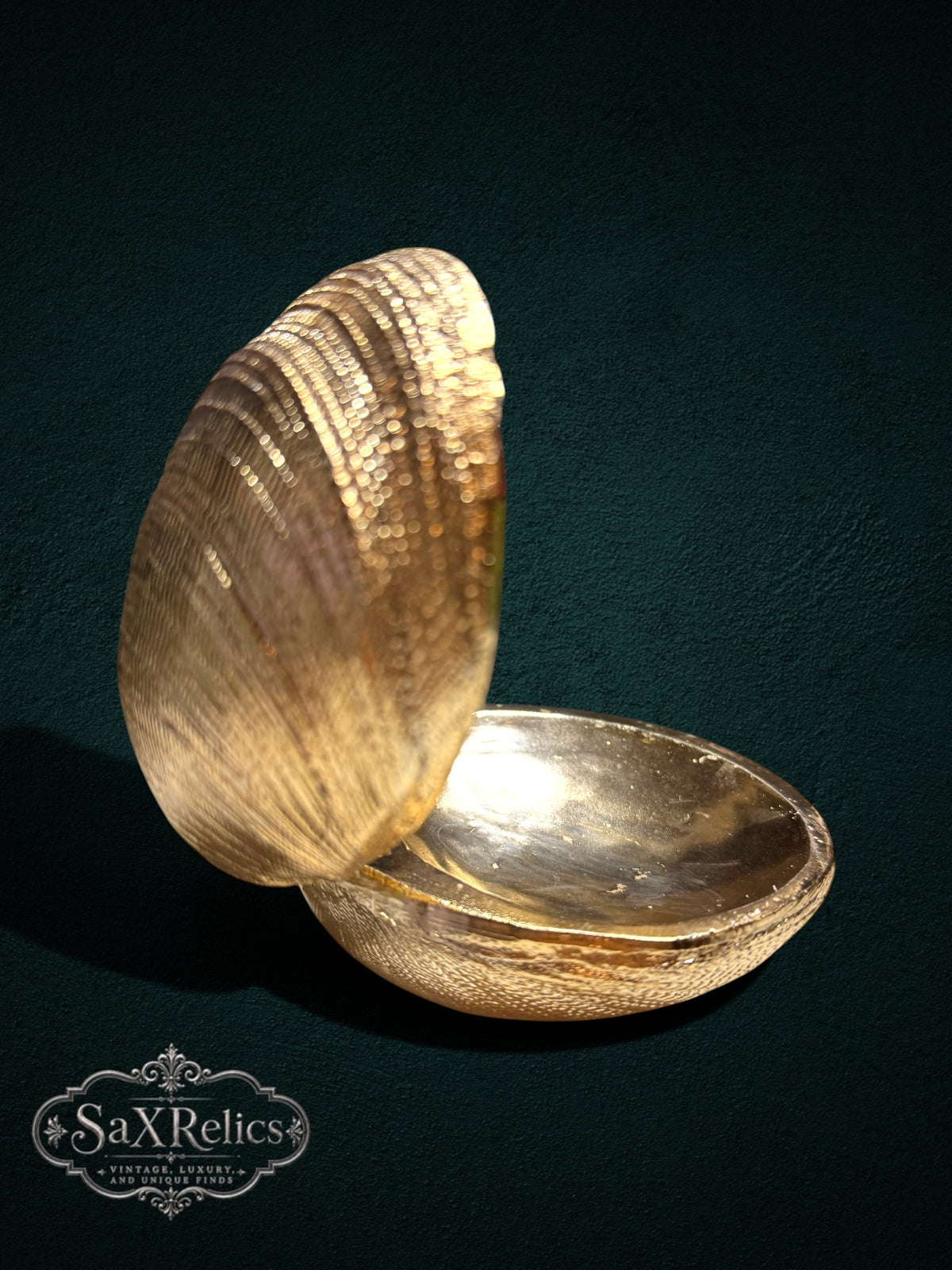 My Store gold-tone clam shell trinket box with textured exterior and polished interior for jewelry storage
