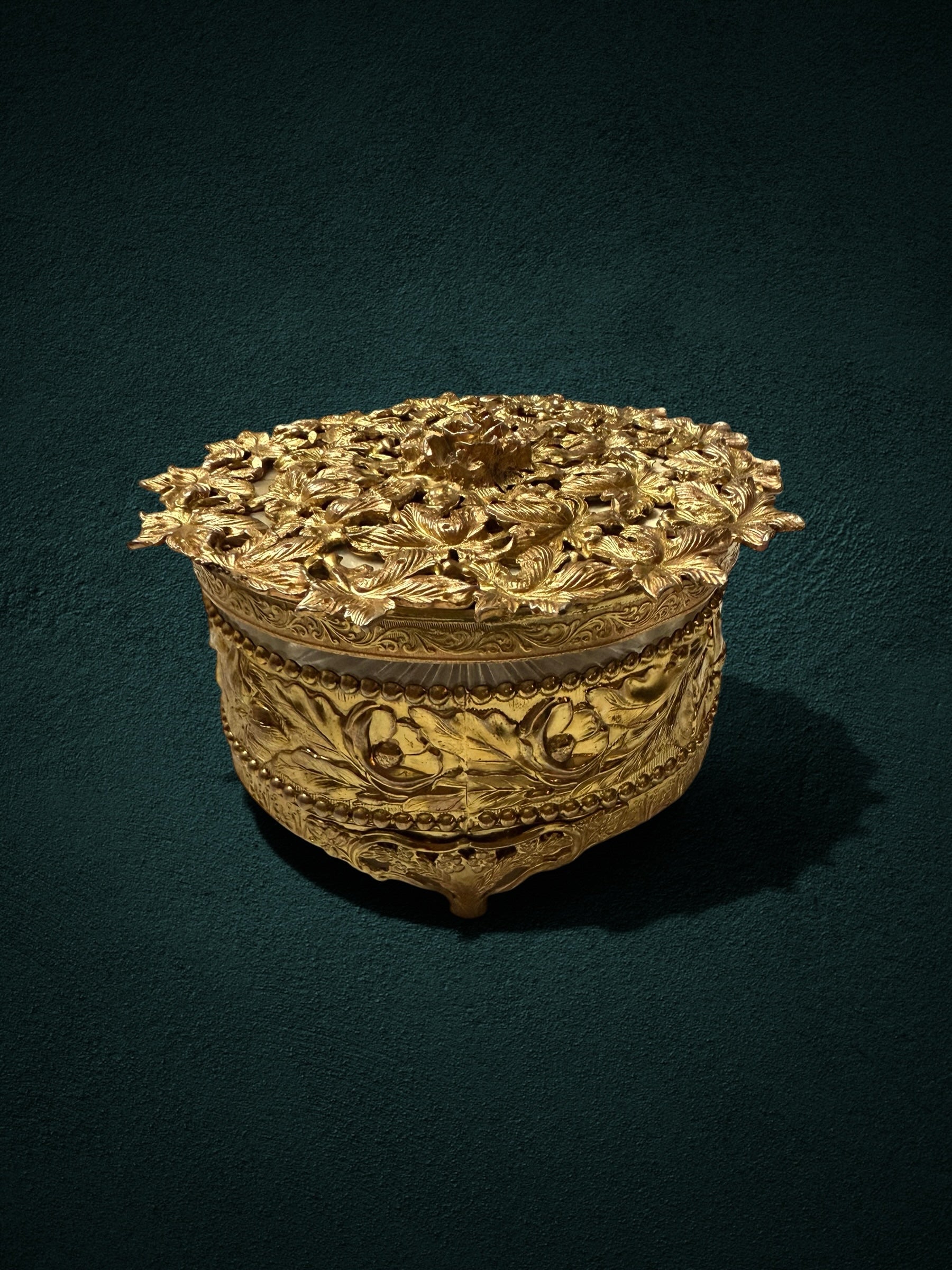My Store ornate gold metal and glass vanity trinket box with intricate floral lid and leaf motifs