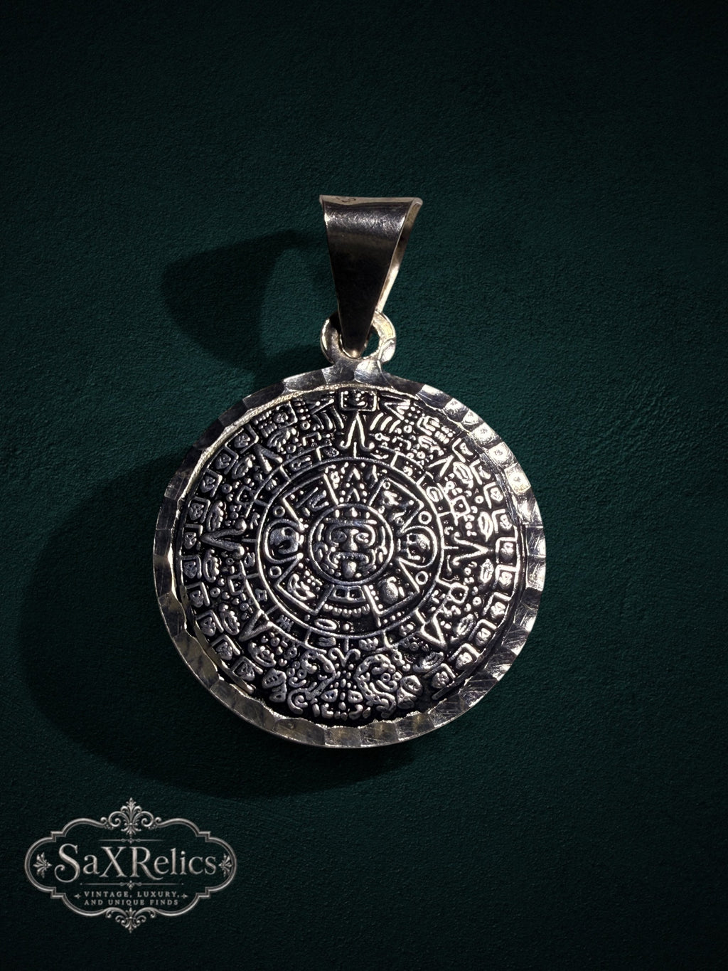 Tonalli Mexican sterling silver Aztec calendar pendant, detail