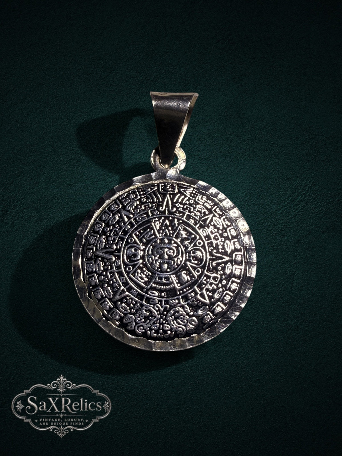 Tonalli Mexican sterling silver Aztec calendar pendant, detail