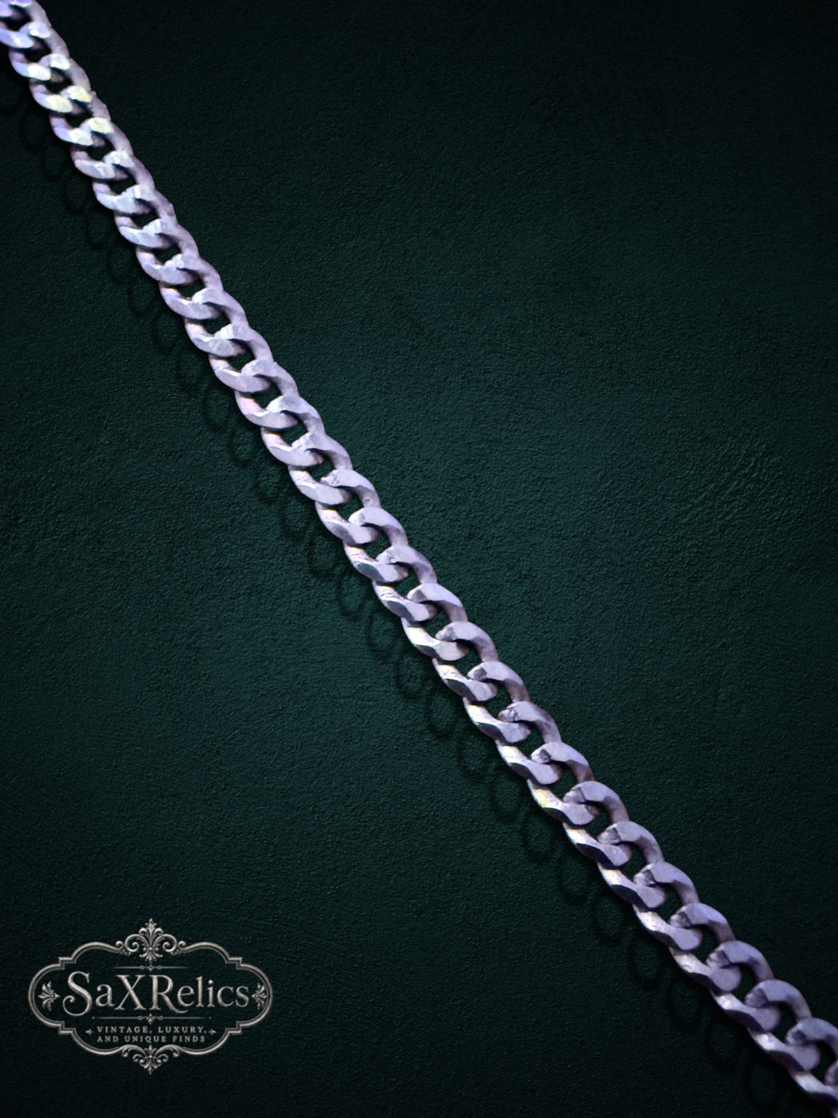 Barbada sterling silver curb chain link detail
