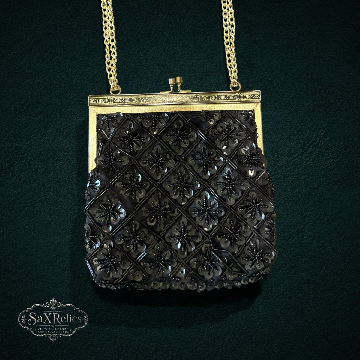 My Store vintage black beaded evening handbag with gold frame and chain strap featuring a diamond pattern