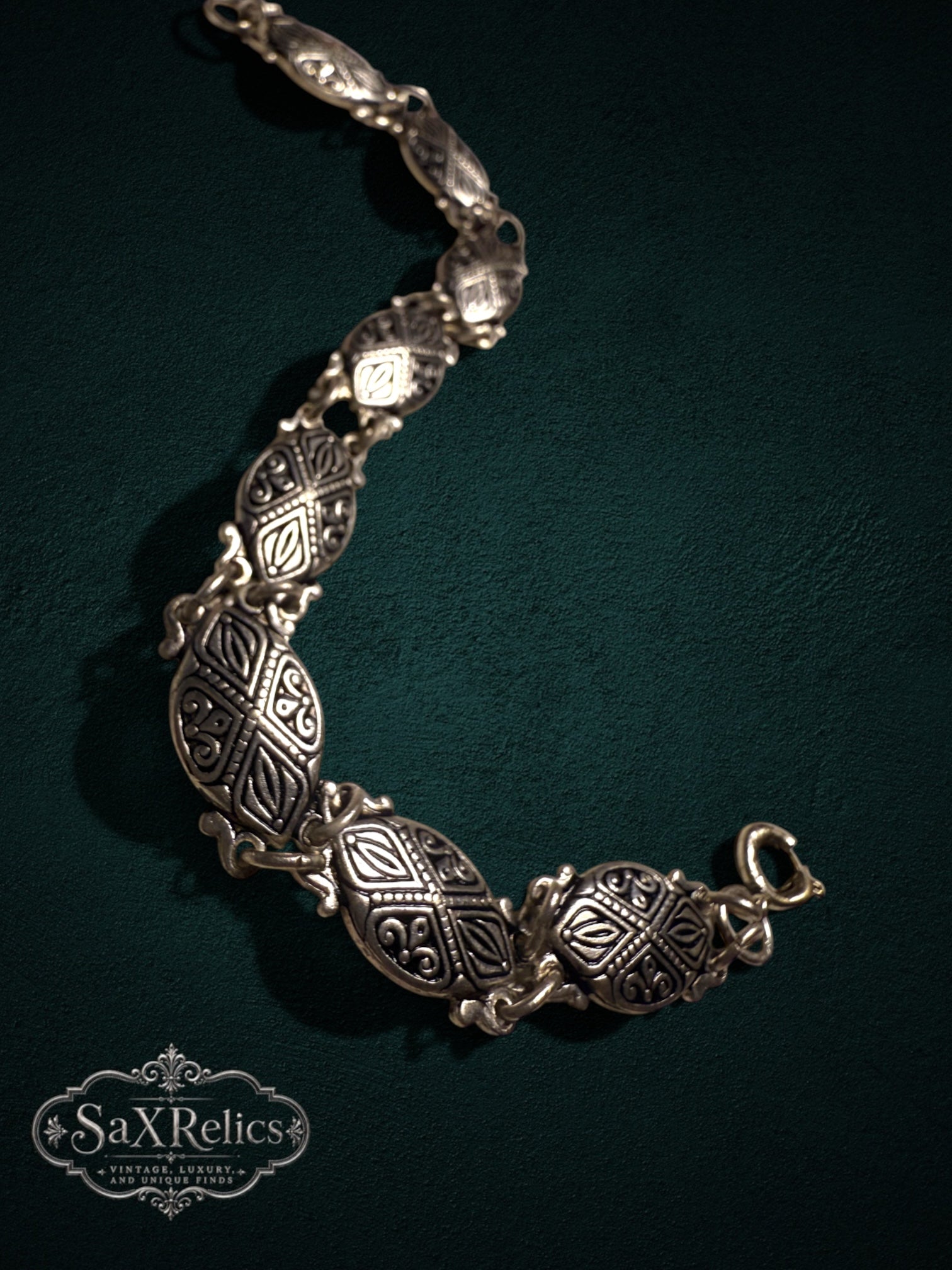 My Store vintage-inspired ornate link bracelet in antique silver tone with intricate embossed oval patterns
